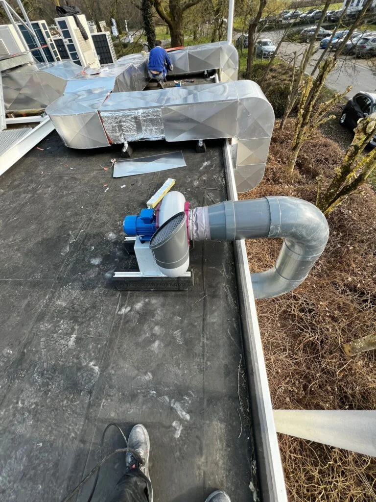 WhatsApp-Image-2025-03-30-at-09.18.35-2-768x1024