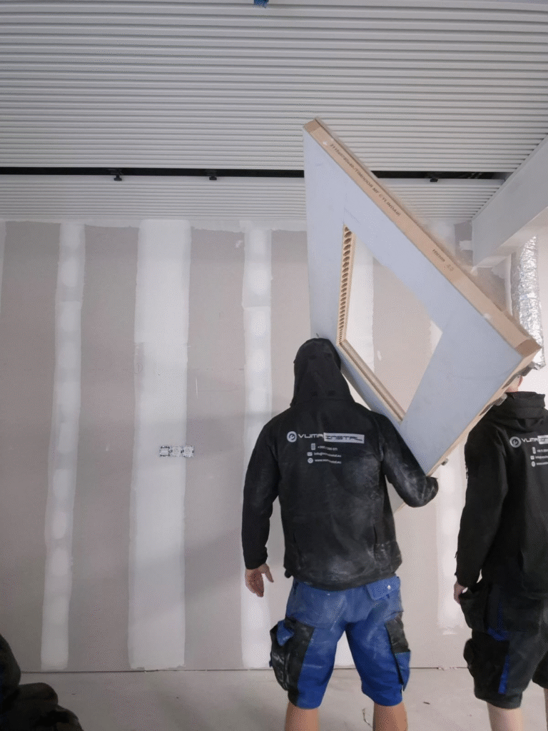 b78b722e-4f0d-40ab-95ad-040903aa (1)